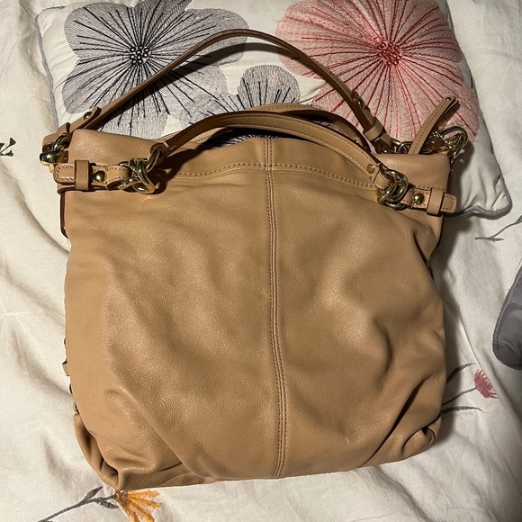 Coach Handbags 101: A Guide to Shopping Its Iconic Bags  Coach handbag